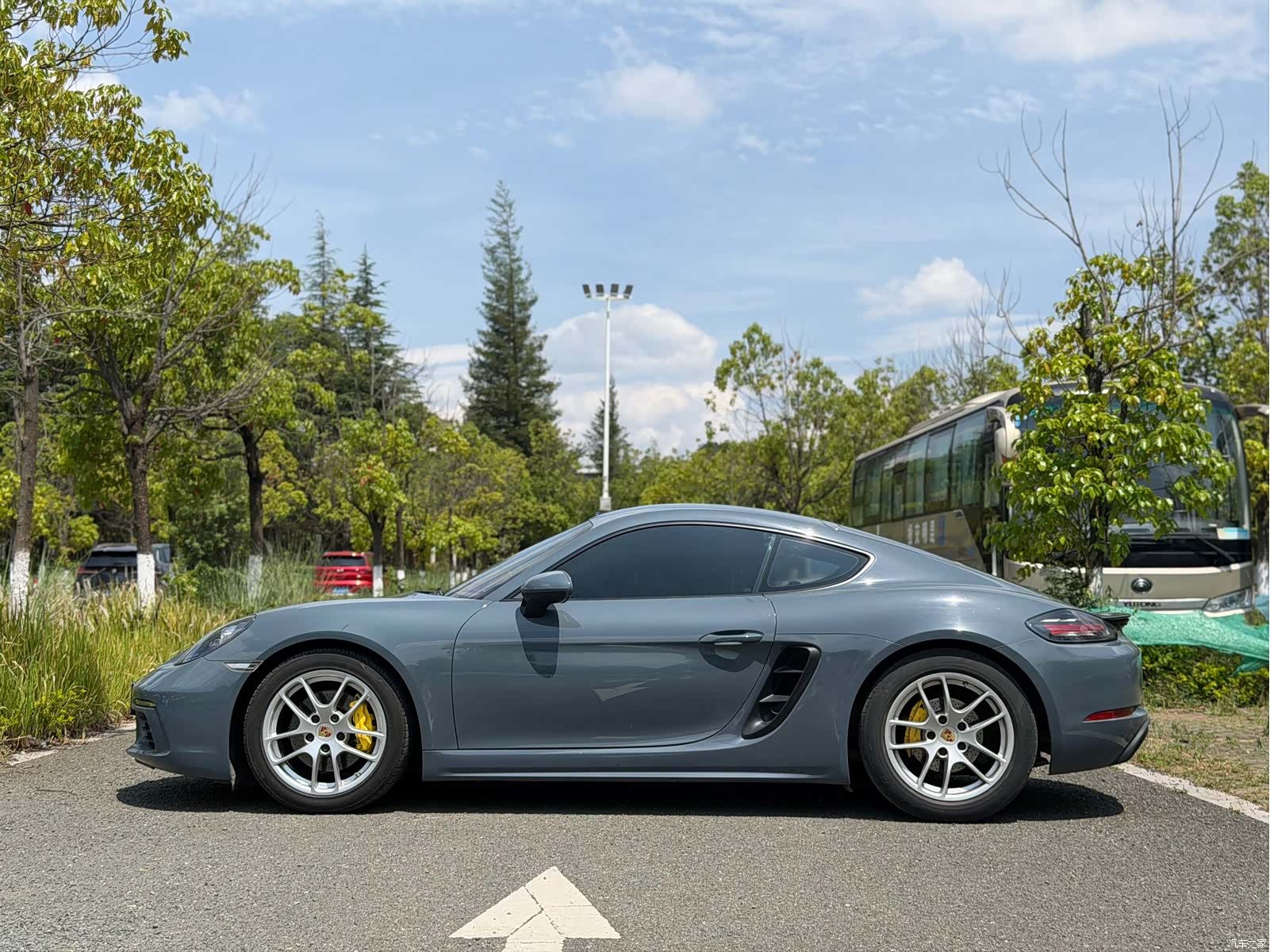 Porsche Cayman, 2018 16