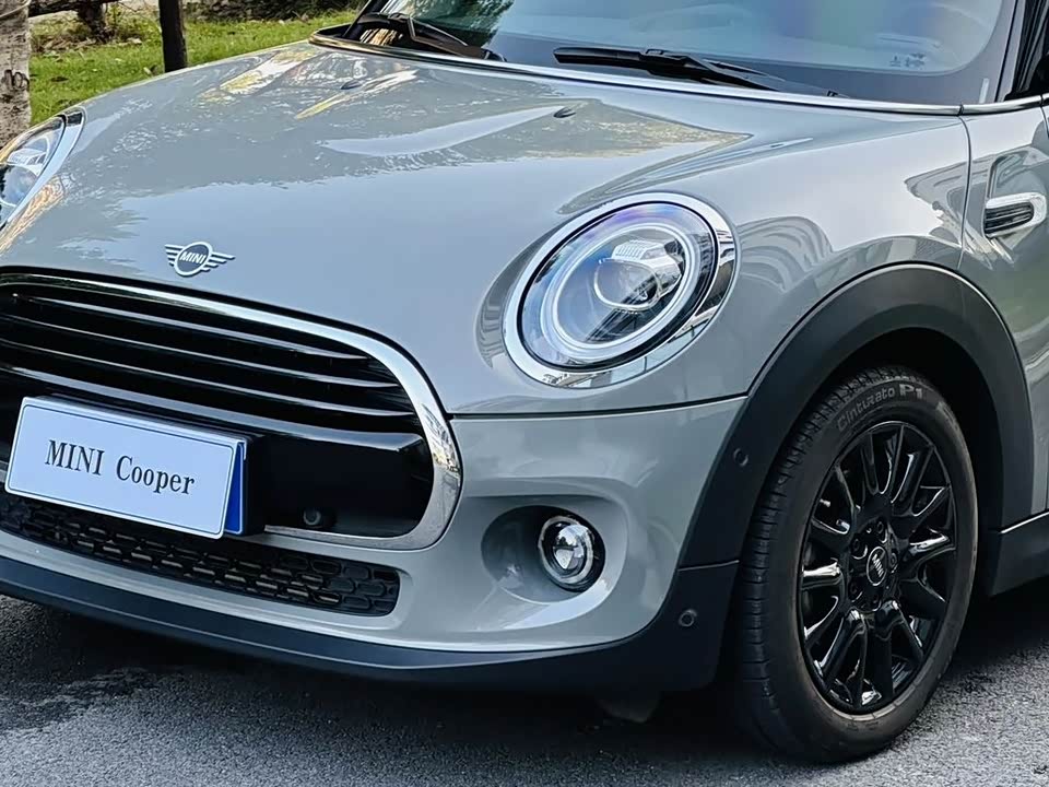 MINI MINI