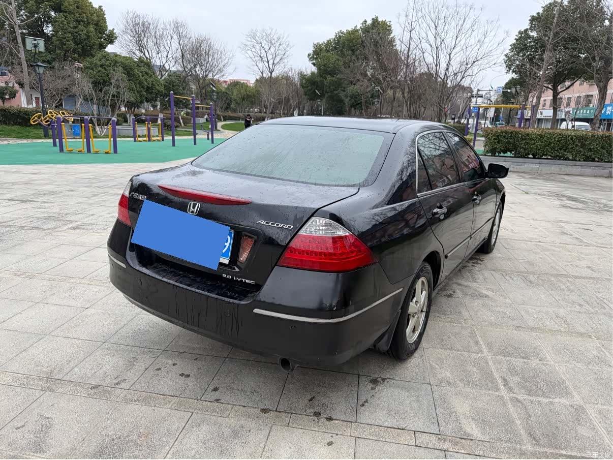 Honda Accord, 2008 11