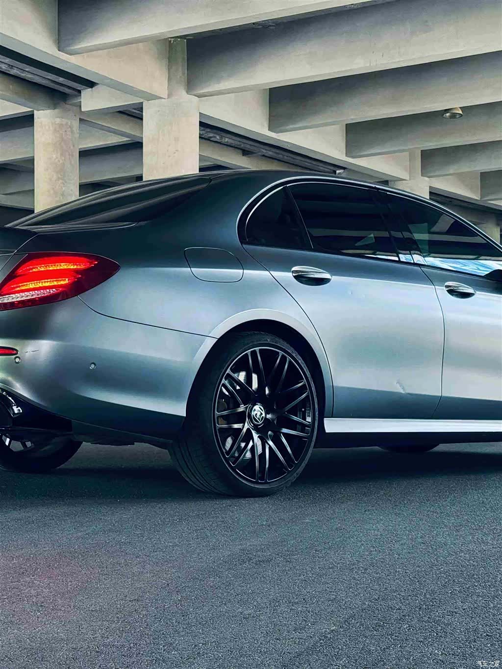 Mercedes-Benz E-Class, 2019 4