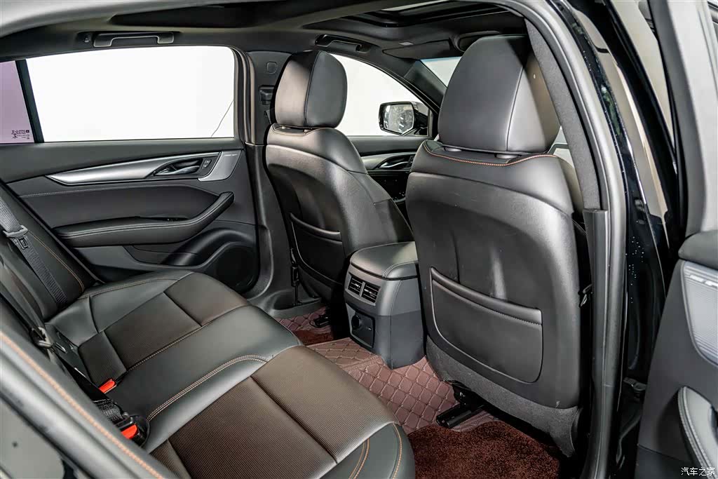 Cadillac CT5, 2021 24