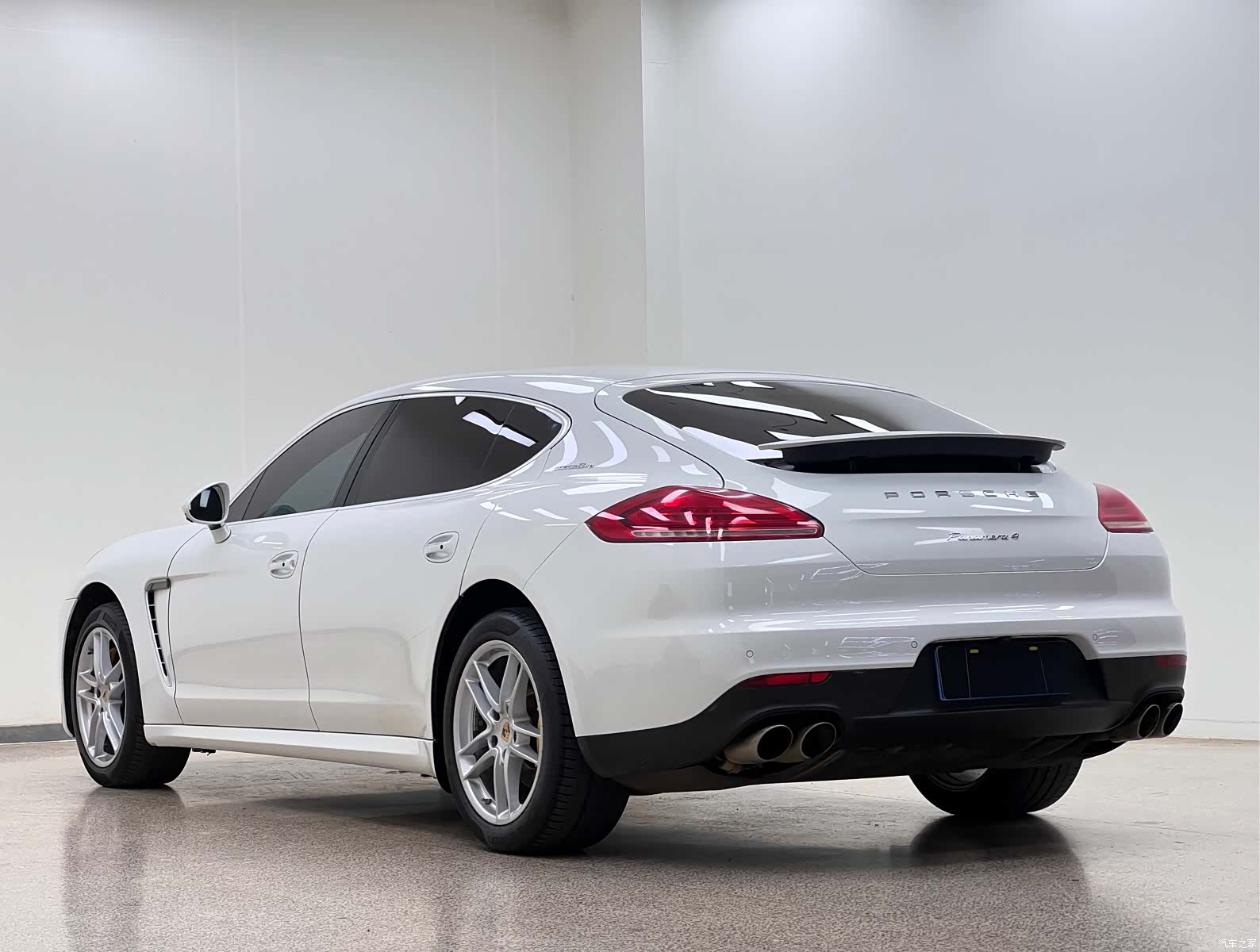 Porsche Panamera, 2015 7