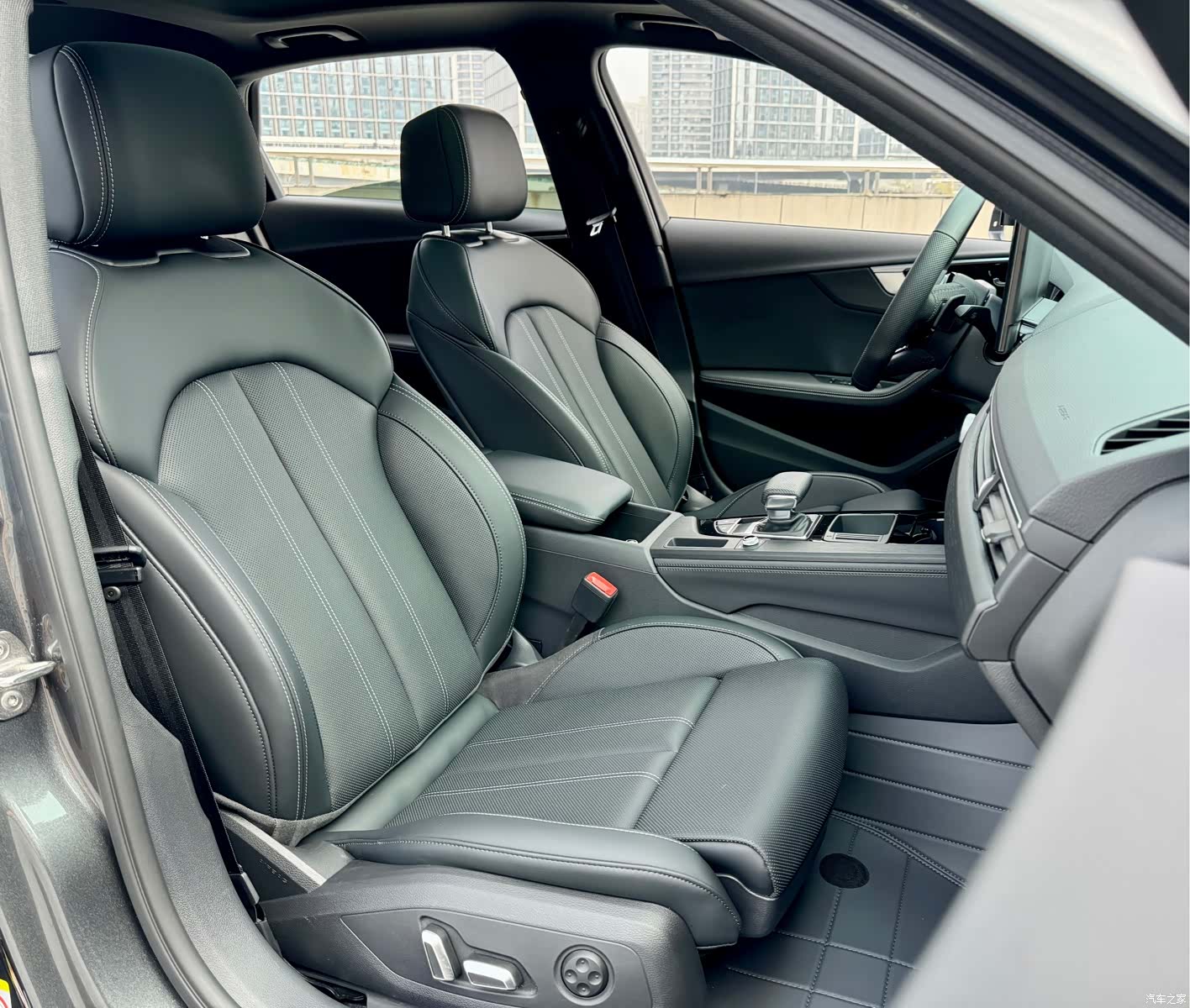 Audi A4L, 2025 8