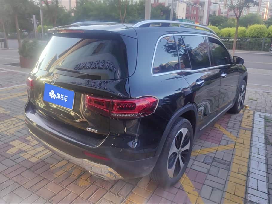 Mercedes-Benz GLB Mercedes-Benz GLB