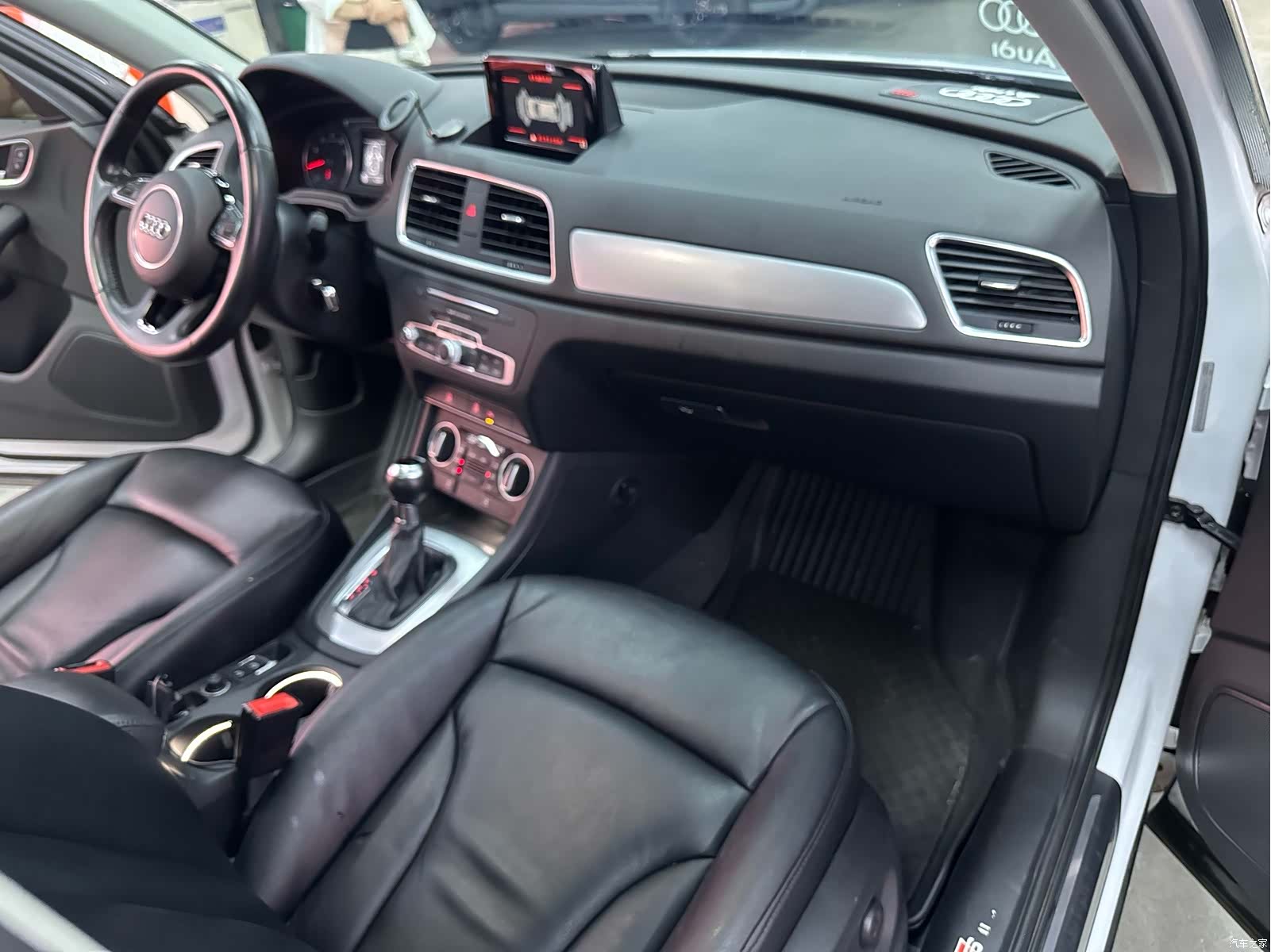 Audi Q3, 2017 9