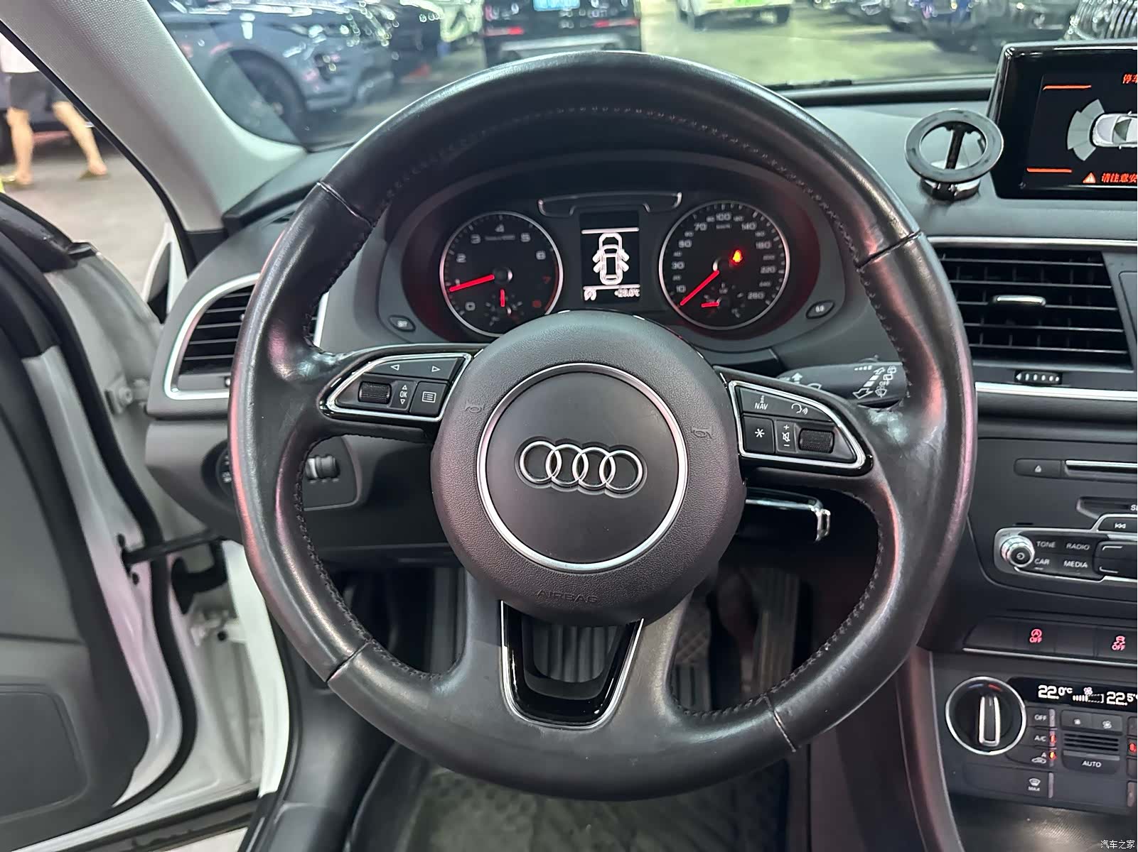 Audi Q3, 2017 13