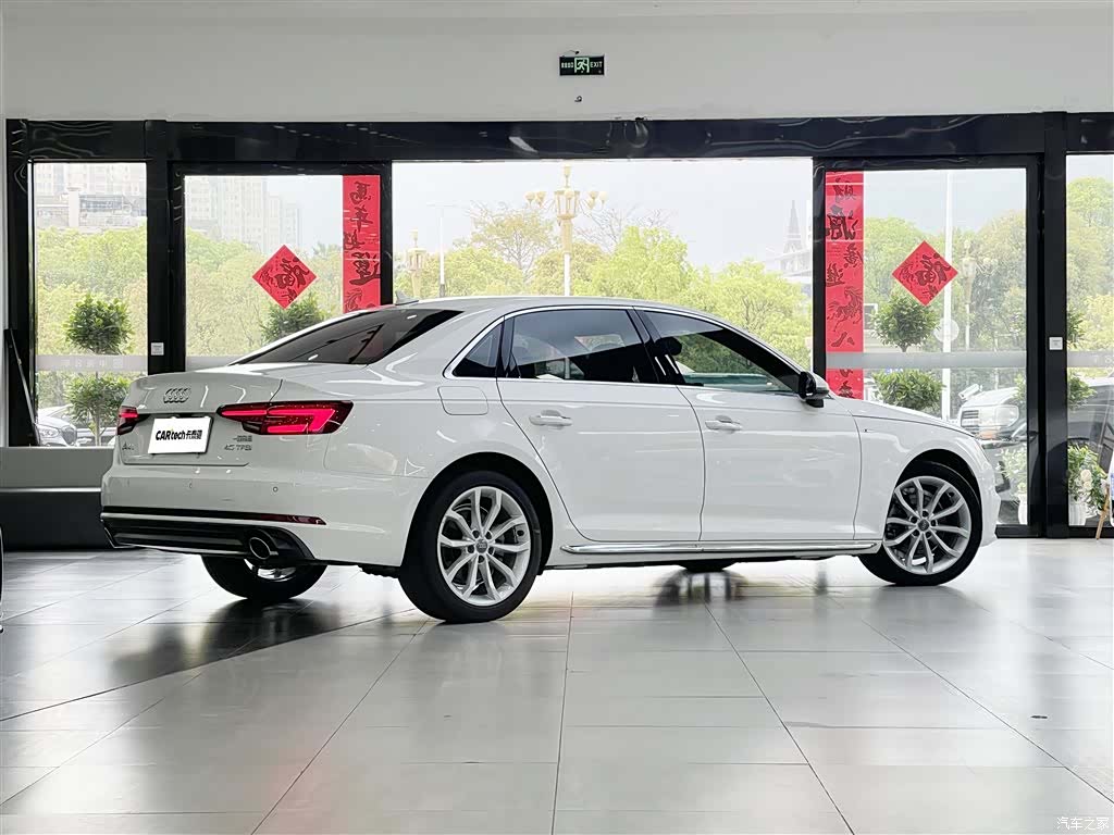 Audi A4L, 2018 6