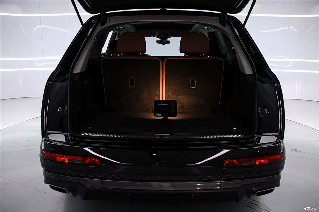 Audi Q7, 2026 15