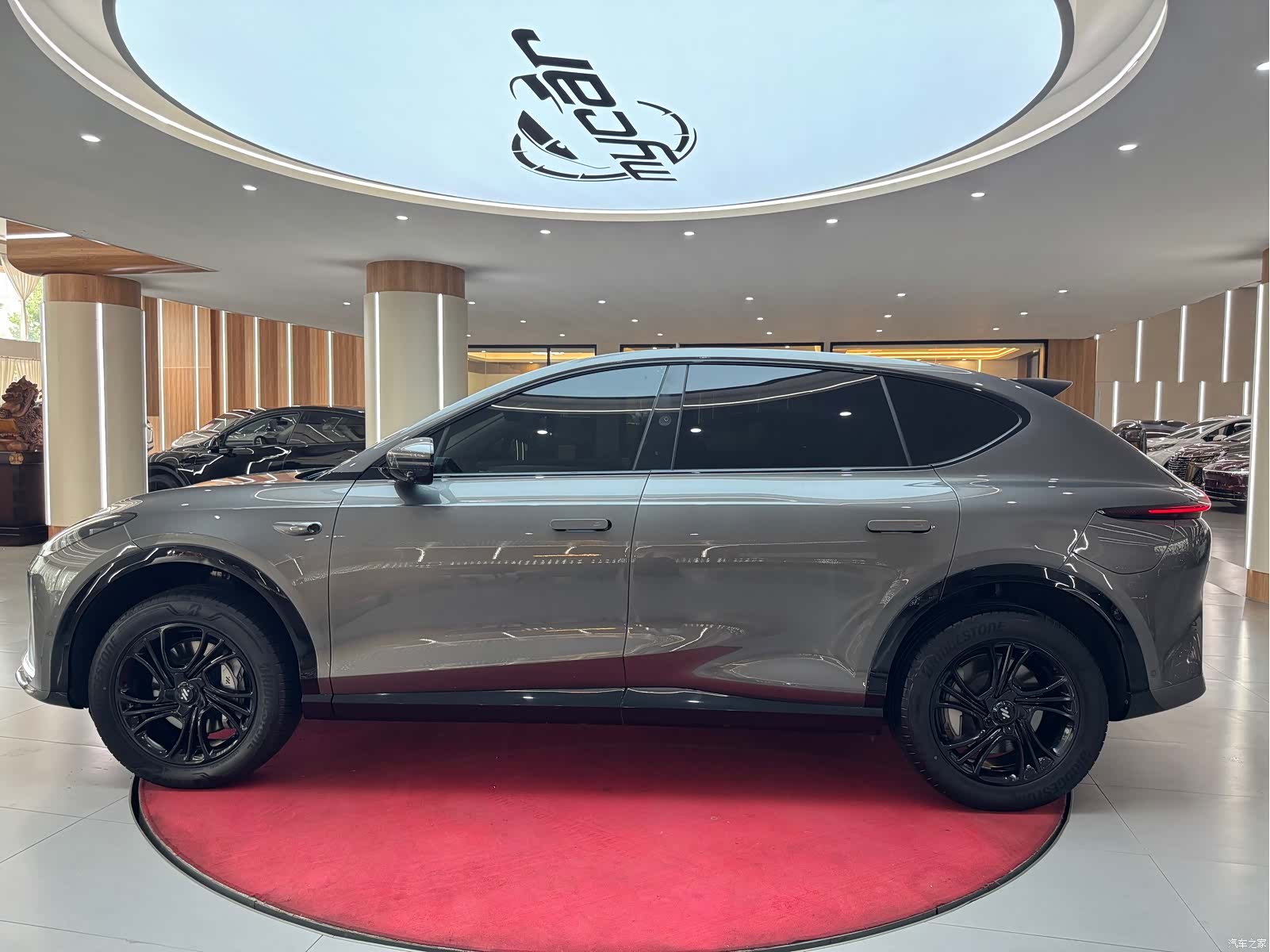 IM Motors LS7, 2023 8