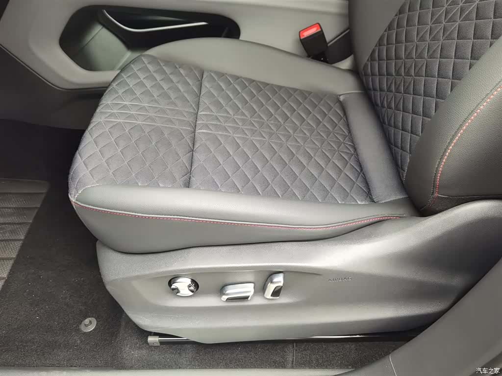 Volkswagen Teramont X, 2024 20