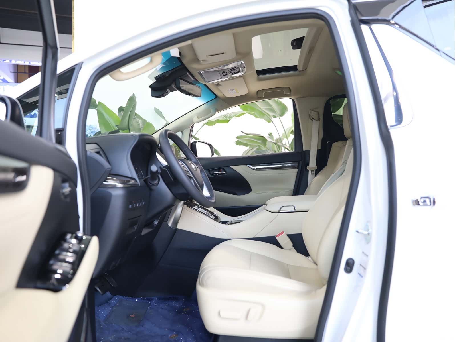 Toyota Vellfire, 2023 7
