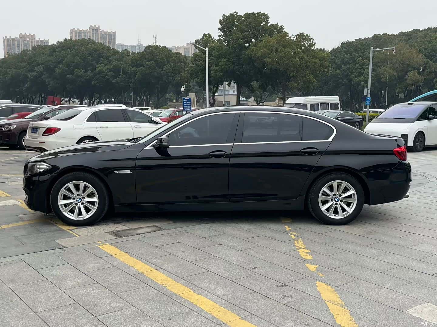 BMW 5 Series, 2016 3