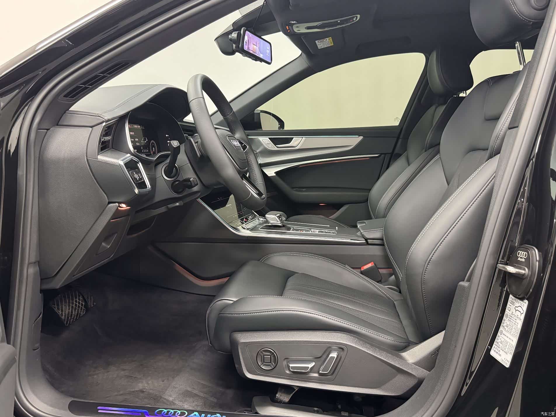 Audi A6L, 2025 13