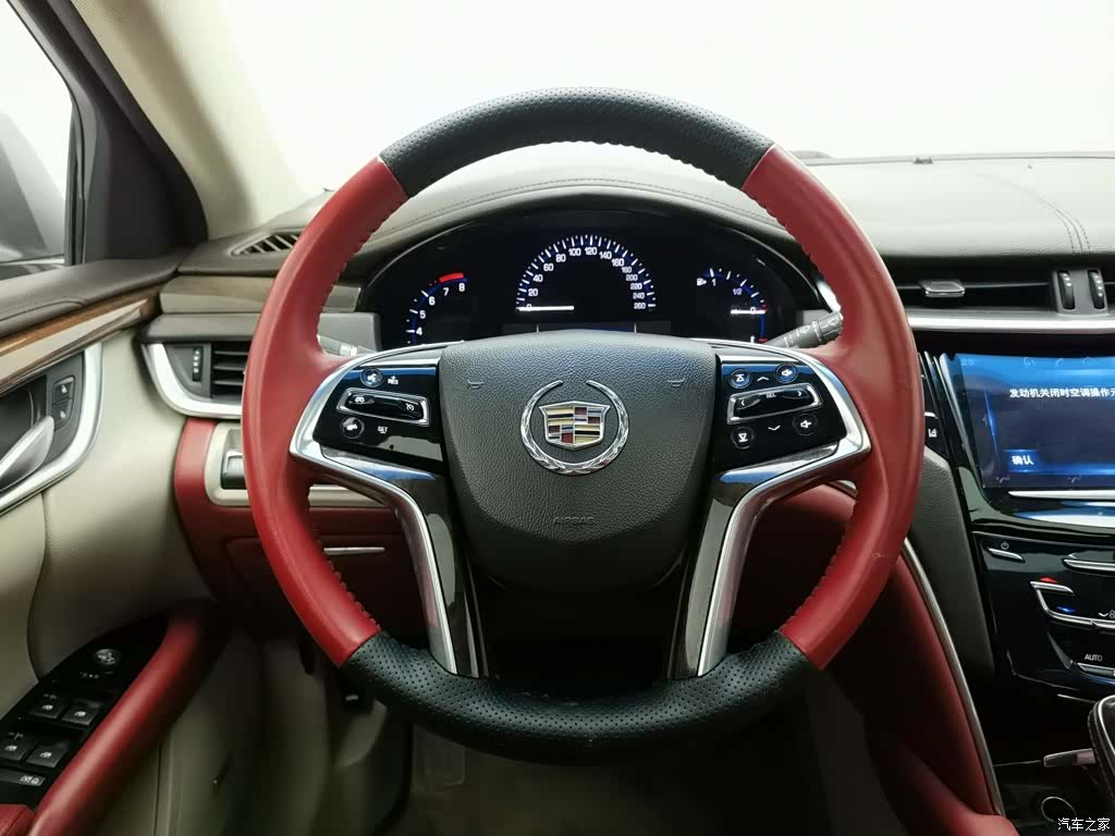 Cadillac XTS, 2013 11