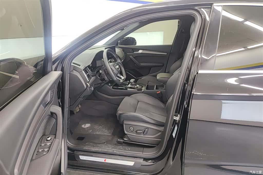 Audi Q5L, 2022 9