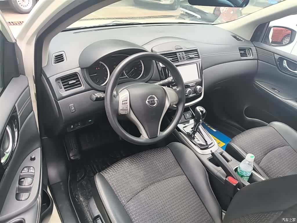 Nissan Tiida, 2017 10