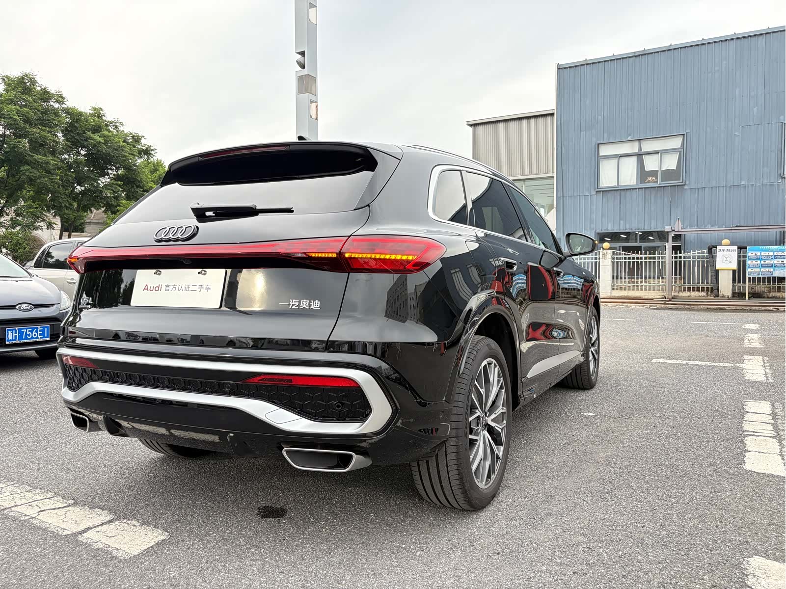 Audi Q5L, 2026 все фото
