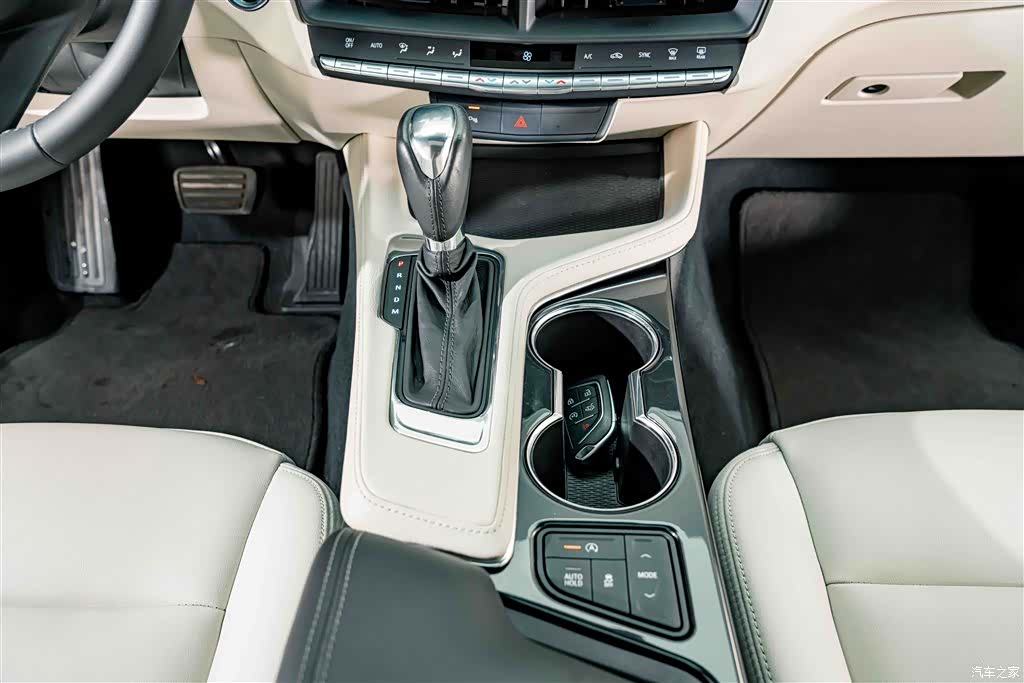 Cadillac CT4, 2023 12