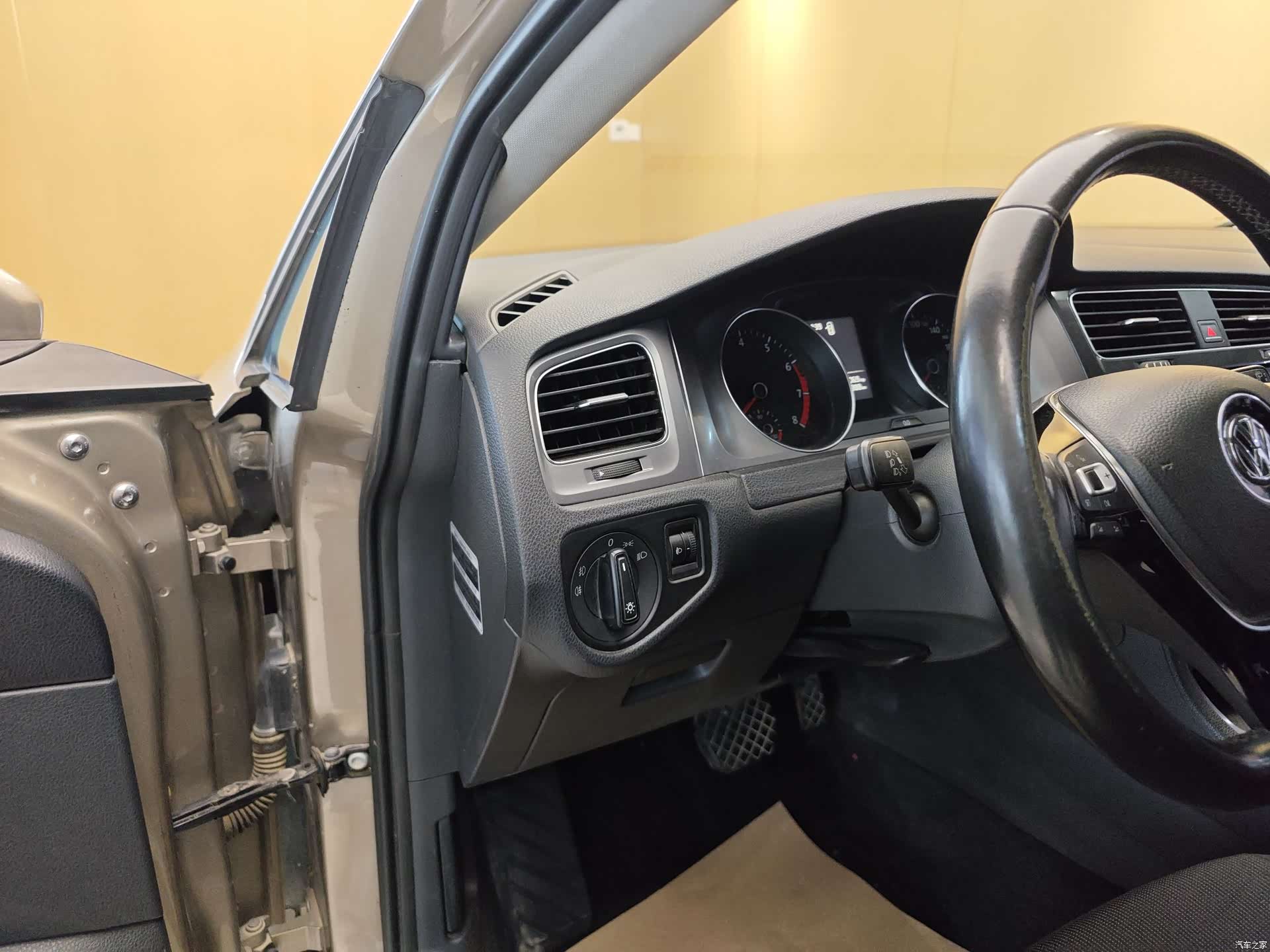 Volkswagen Golf, 2016 11