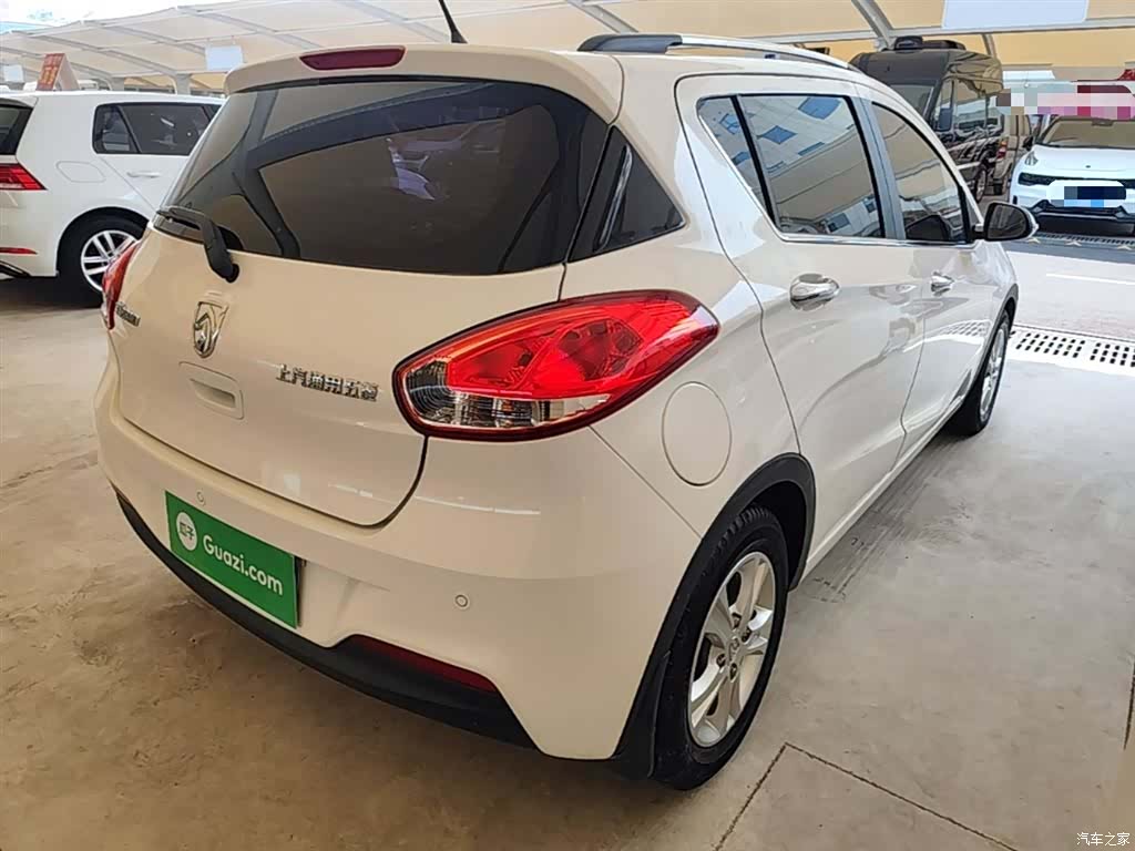 Wuling 310, 2017 7