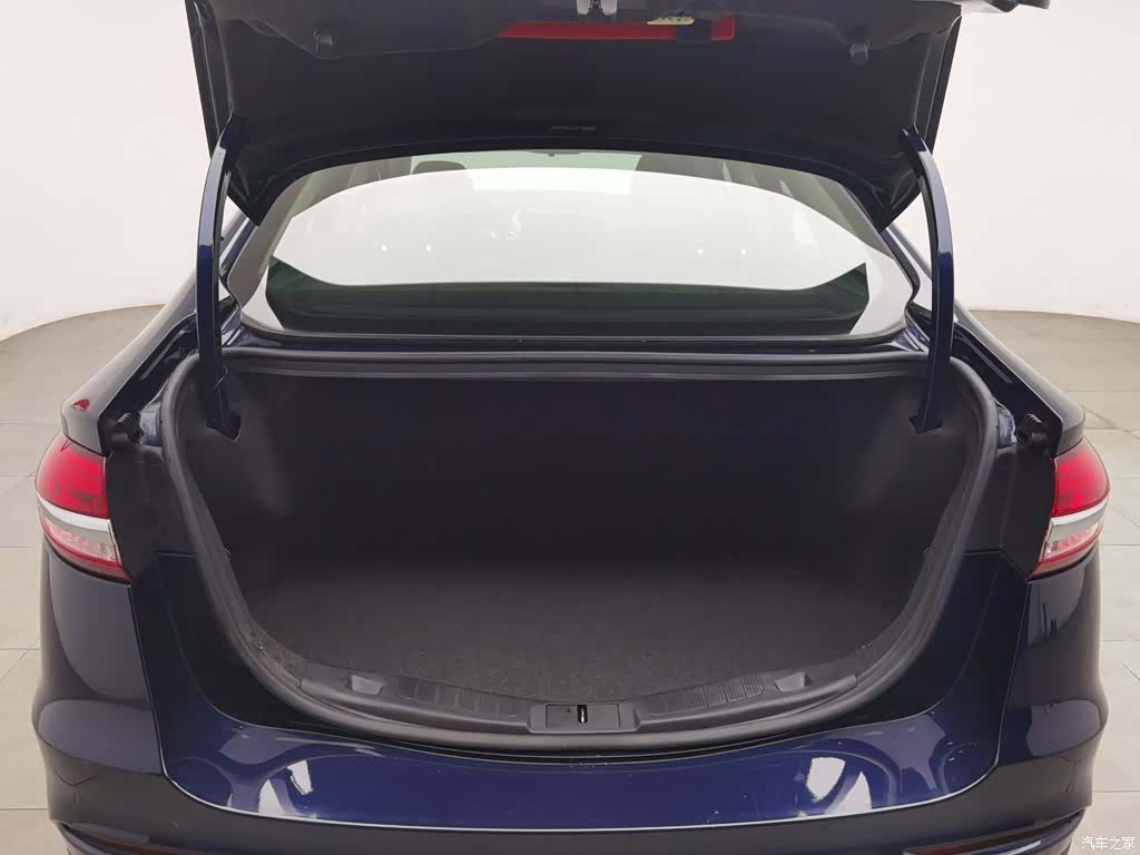 Ford Mondeo, 2019 16