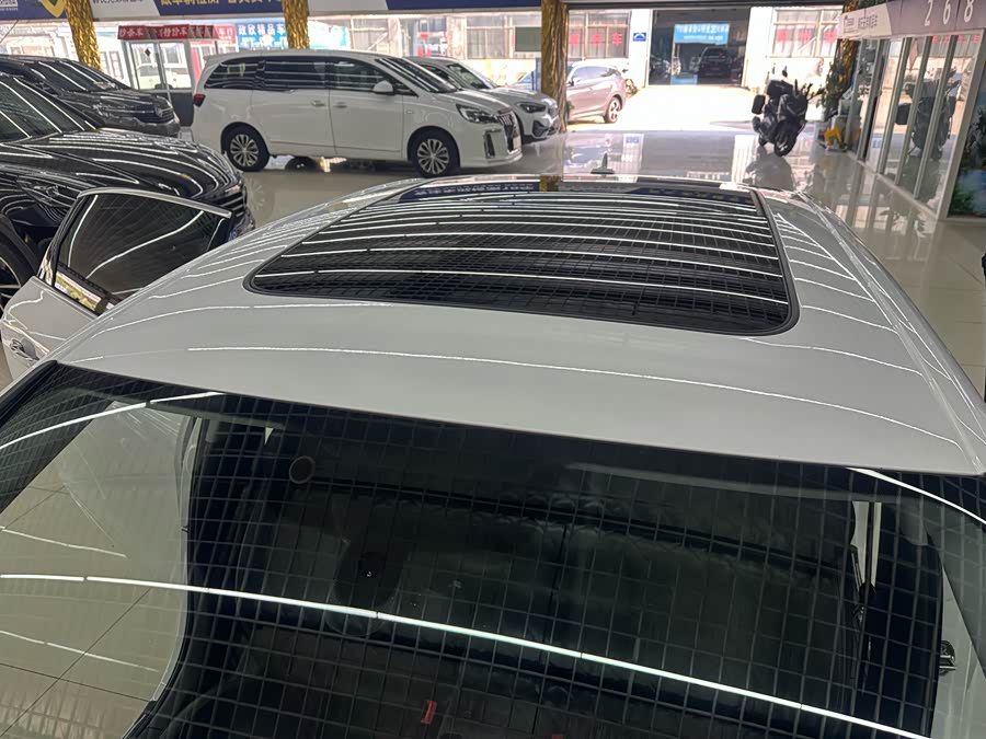 Audi A4L 2021, фото 15