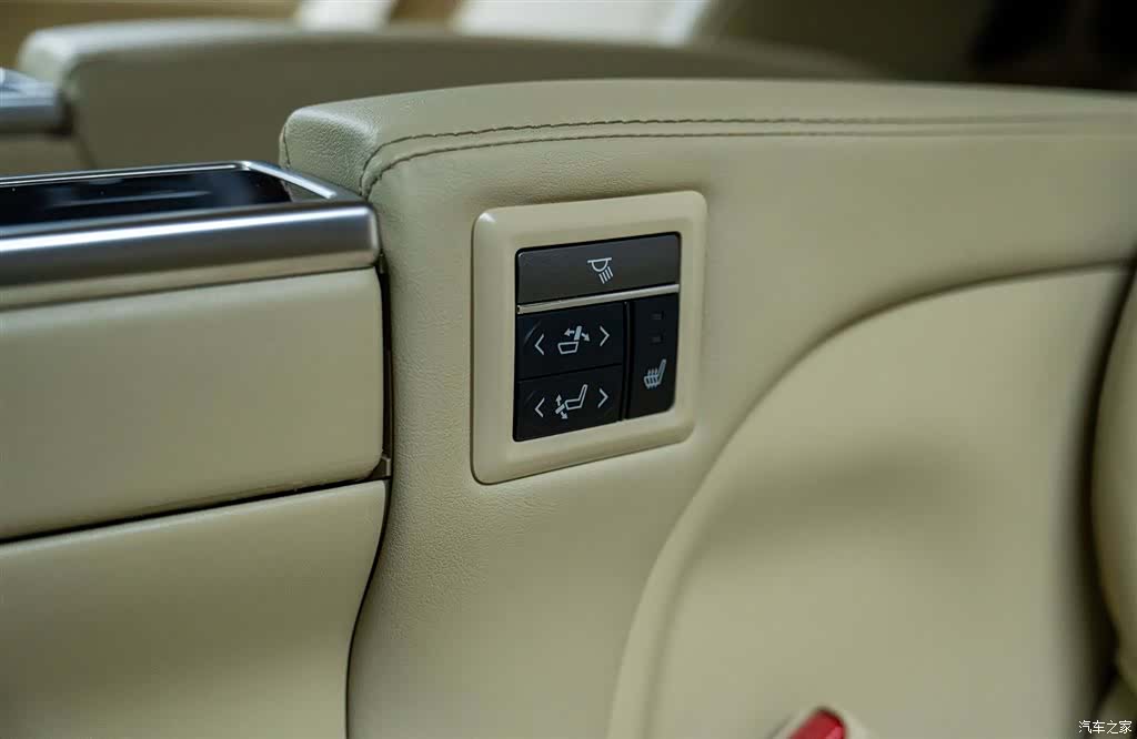 Toyota Alphard, 2020 18