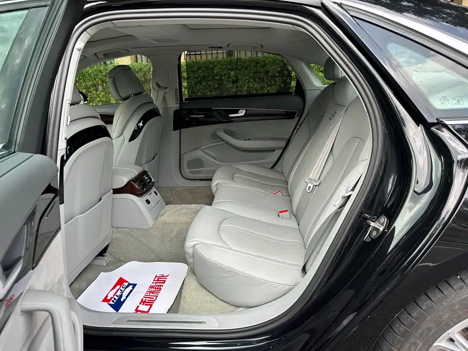 Audi A8 Audi A8