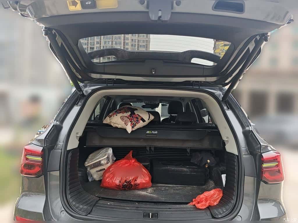 Roewe RX5, 2022 10