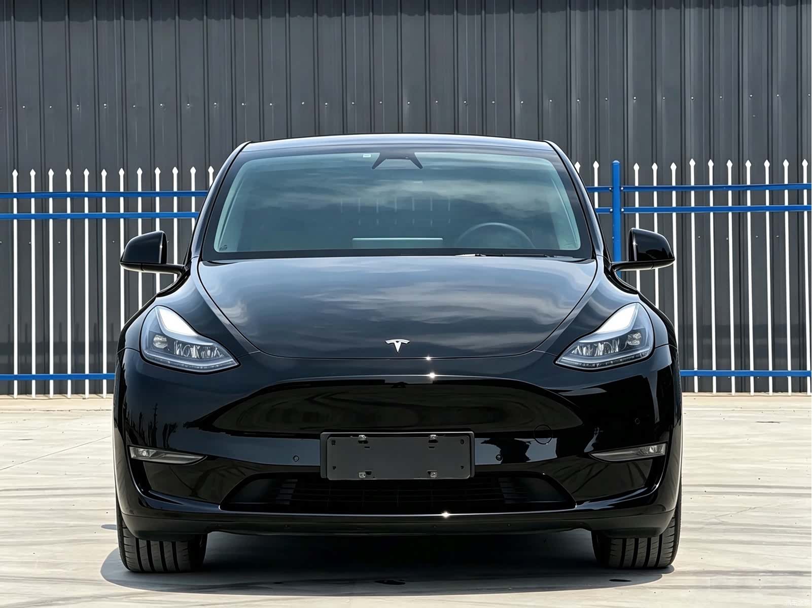 Tesla Model Y, 2021 2