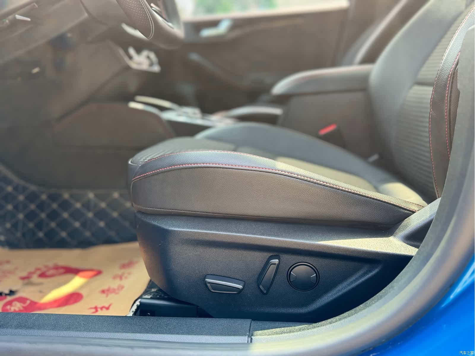 Ford Focus, 2021 18