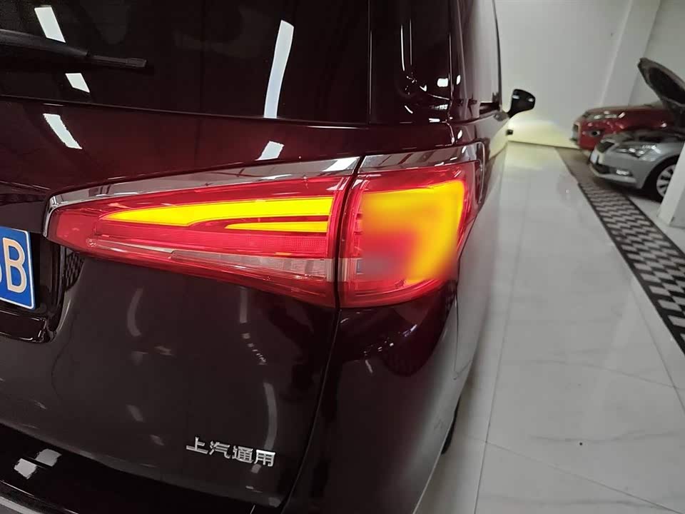 Buick GL8