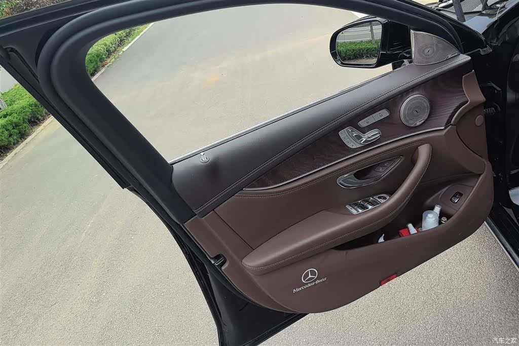 Mercedes-Benz E-Class, 2020 7