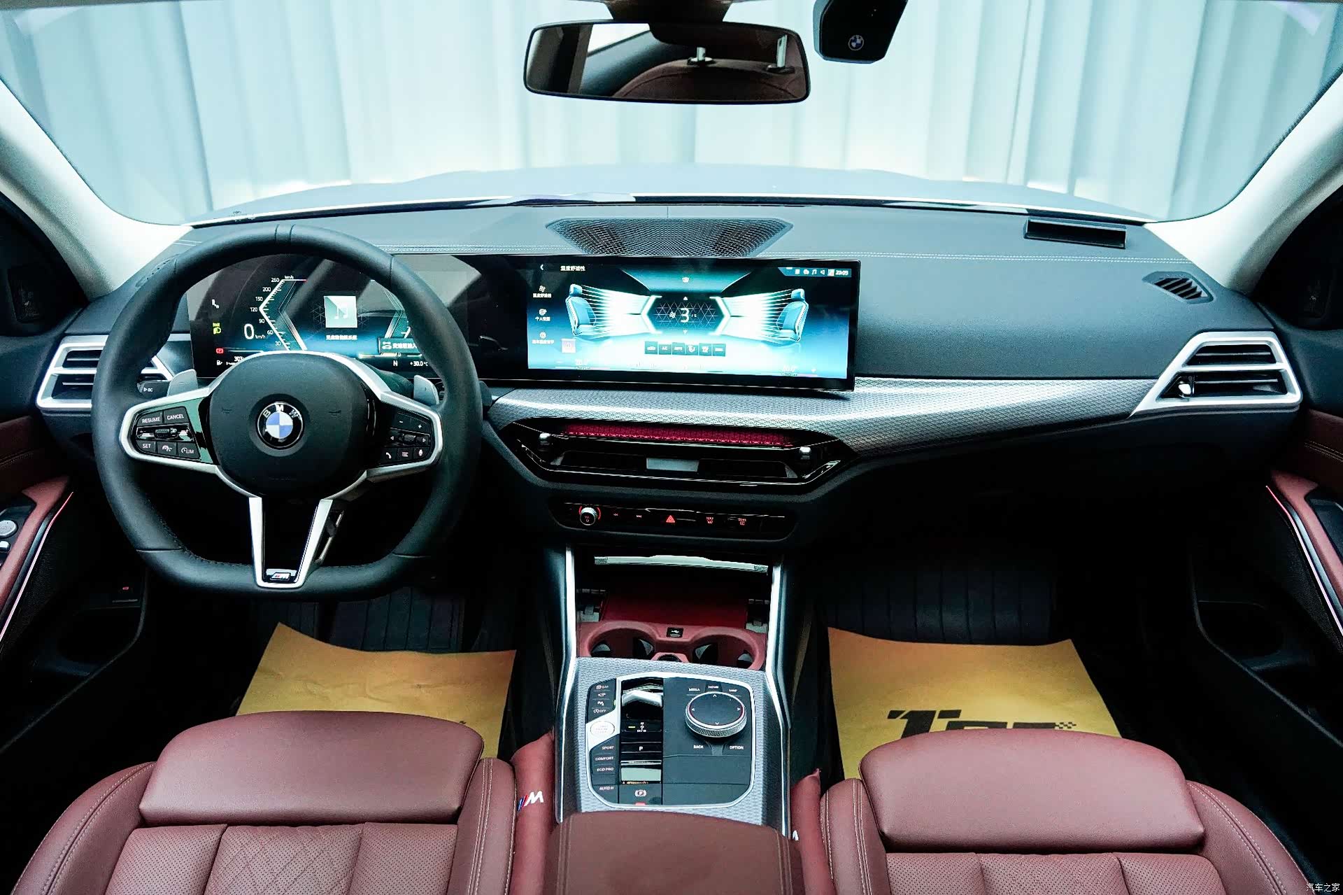 BMW 3 Series, 2025 все фото