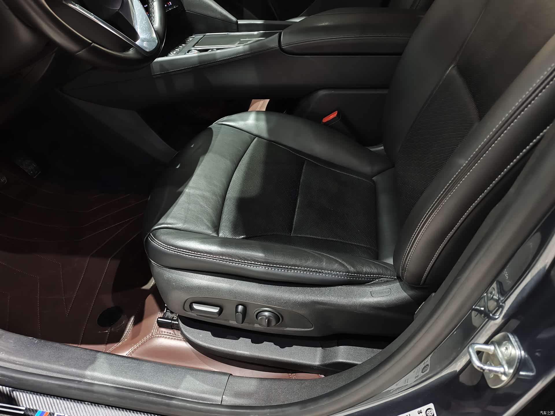 Buick Enclave, 2020 все фото