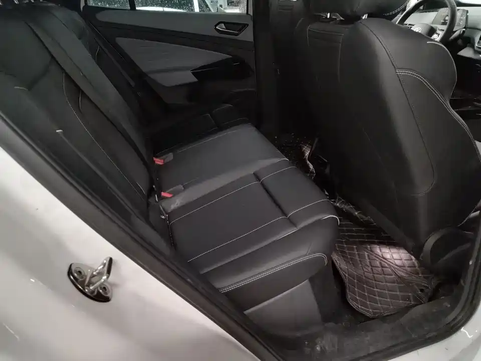 Volkswagen ID.4 X Volkswagen ID.4 X