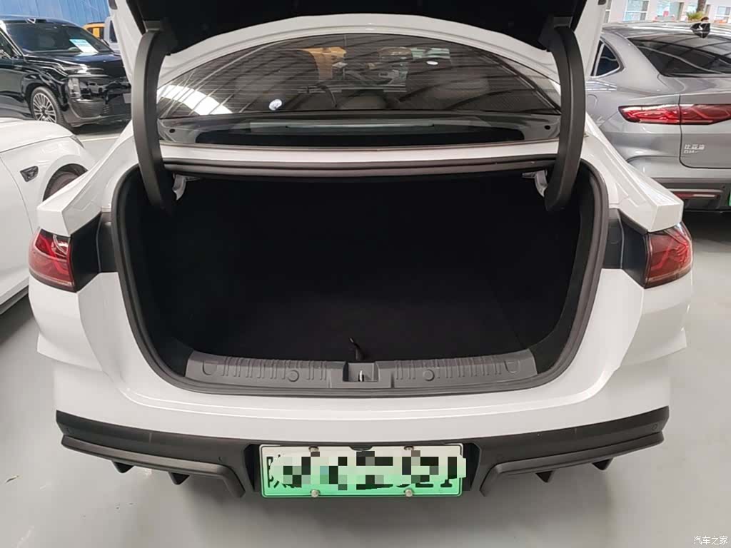 BYD Qin, 2024 19