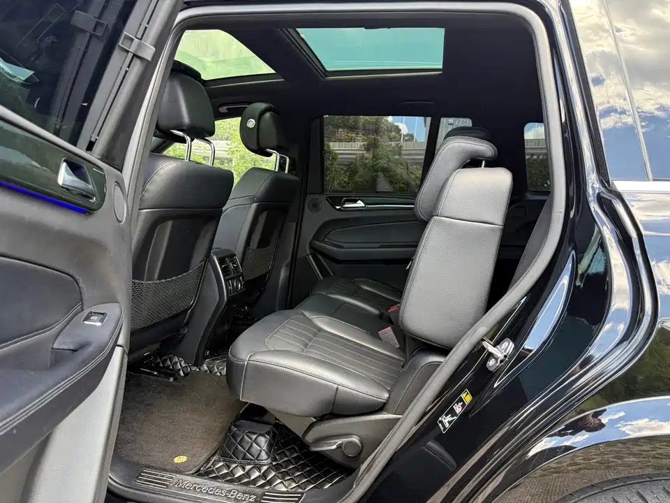 Mercedes-Benz GLS Mercedes-Benz GLS