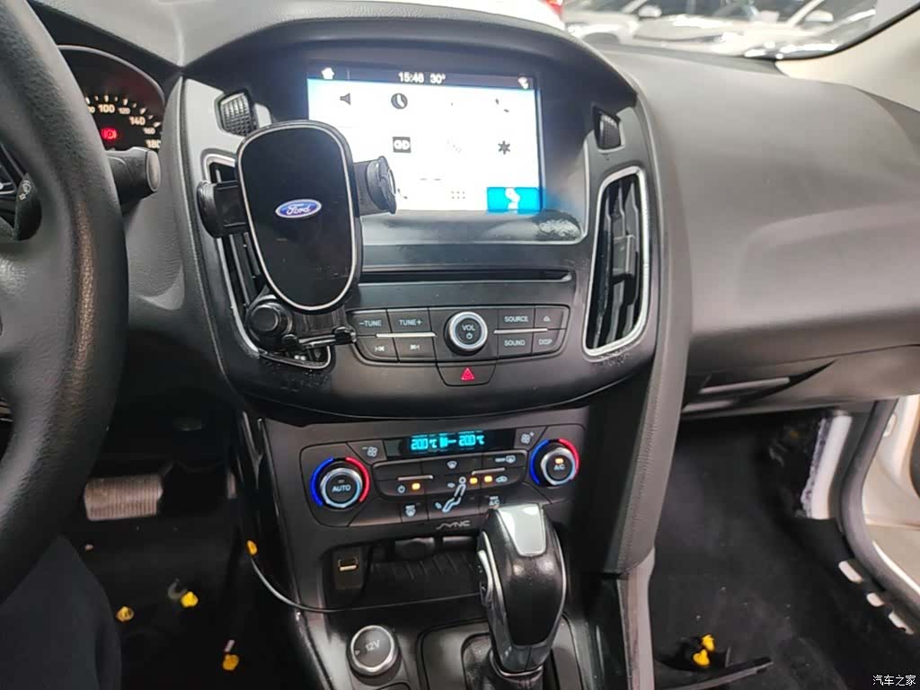 Ford Focus, 2017 9