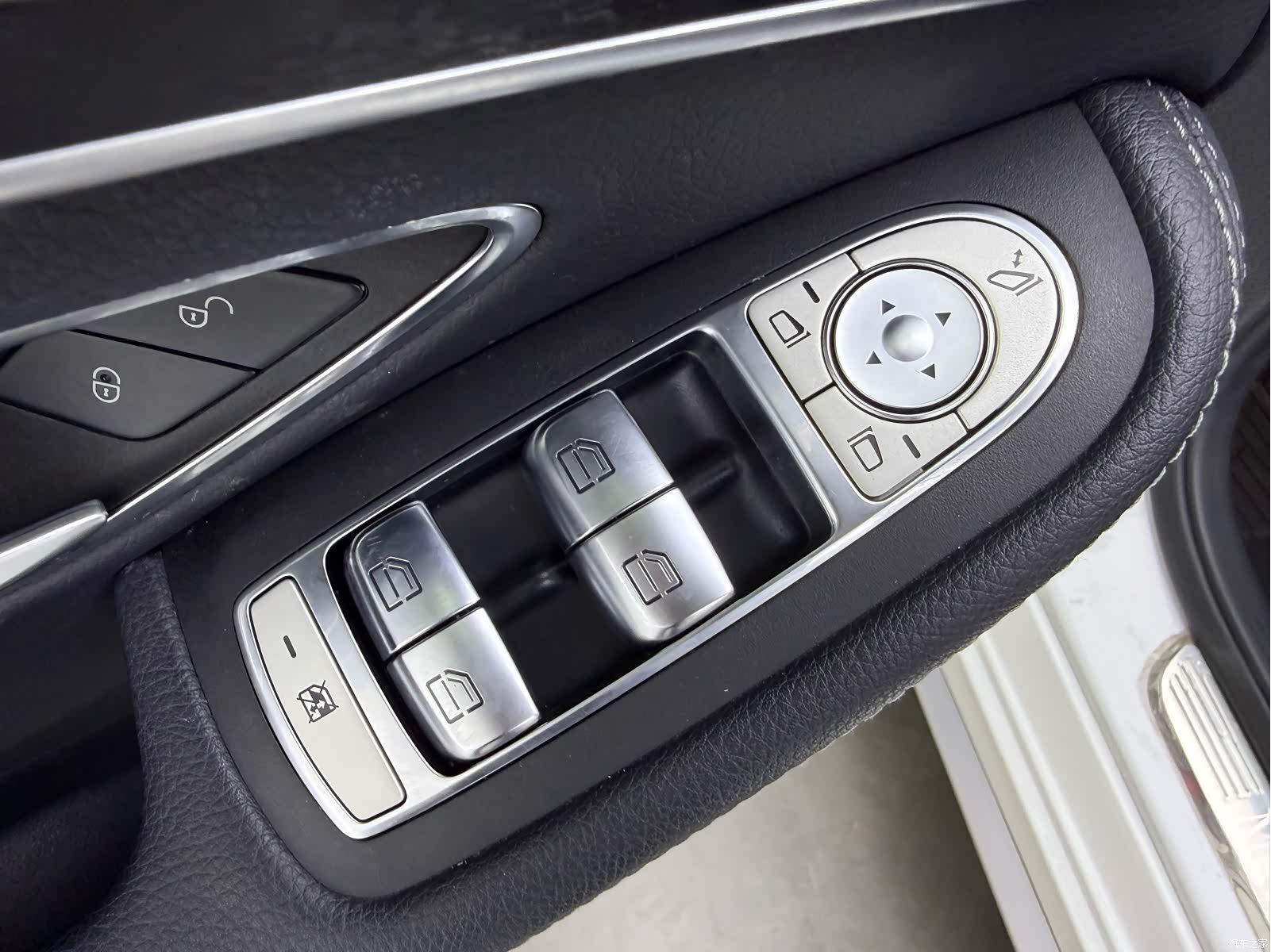 Mercedes-Benz C-Class, 2021 18