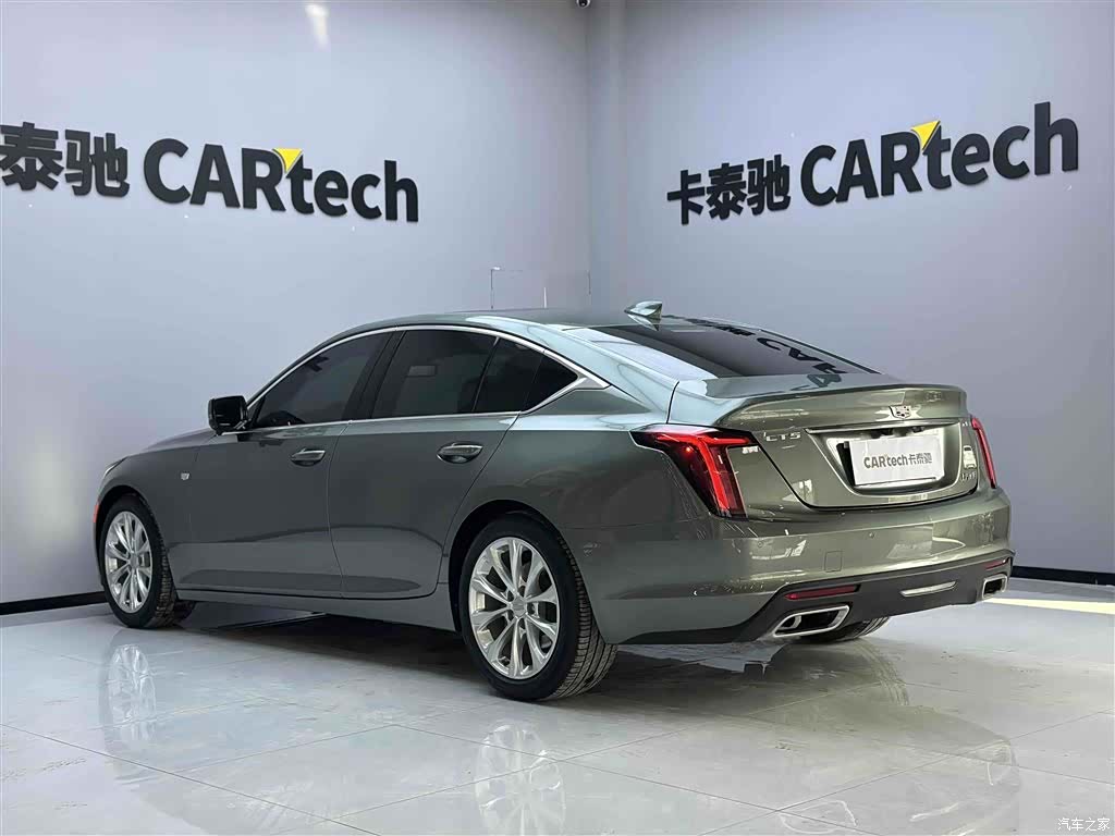 Cadillac CT5, 2023 все фото