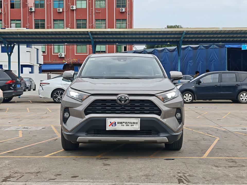 Toyota RAV4 Rongfang