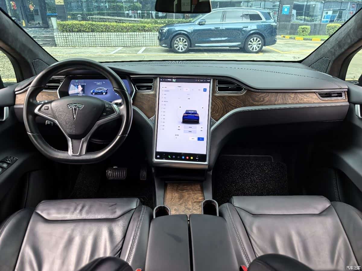 Tesla Model X, 2017 6