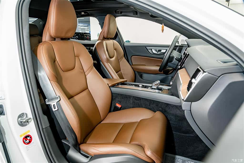 Volvo S60, 2024 19