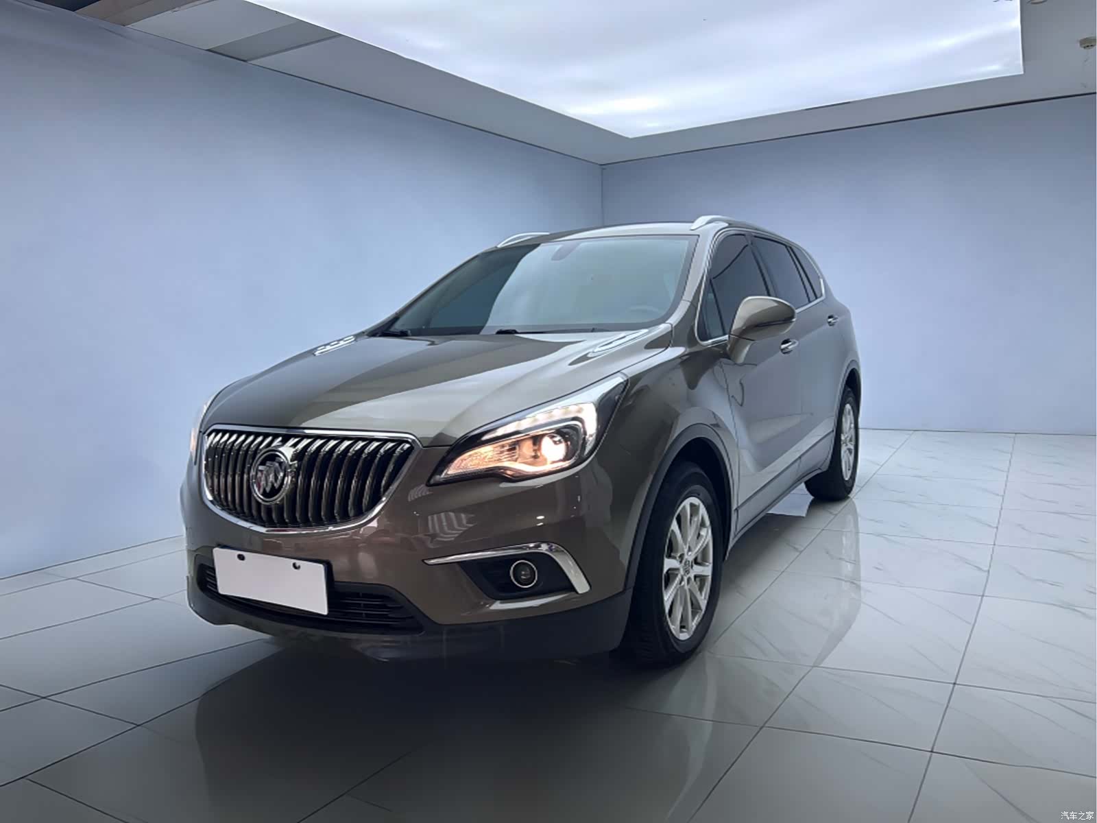 Buick Envision Plus, 2016 1