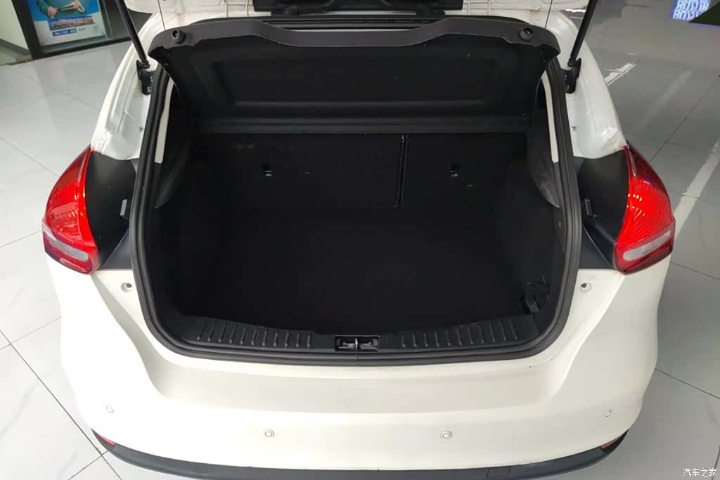Ford Focus, 2016 4