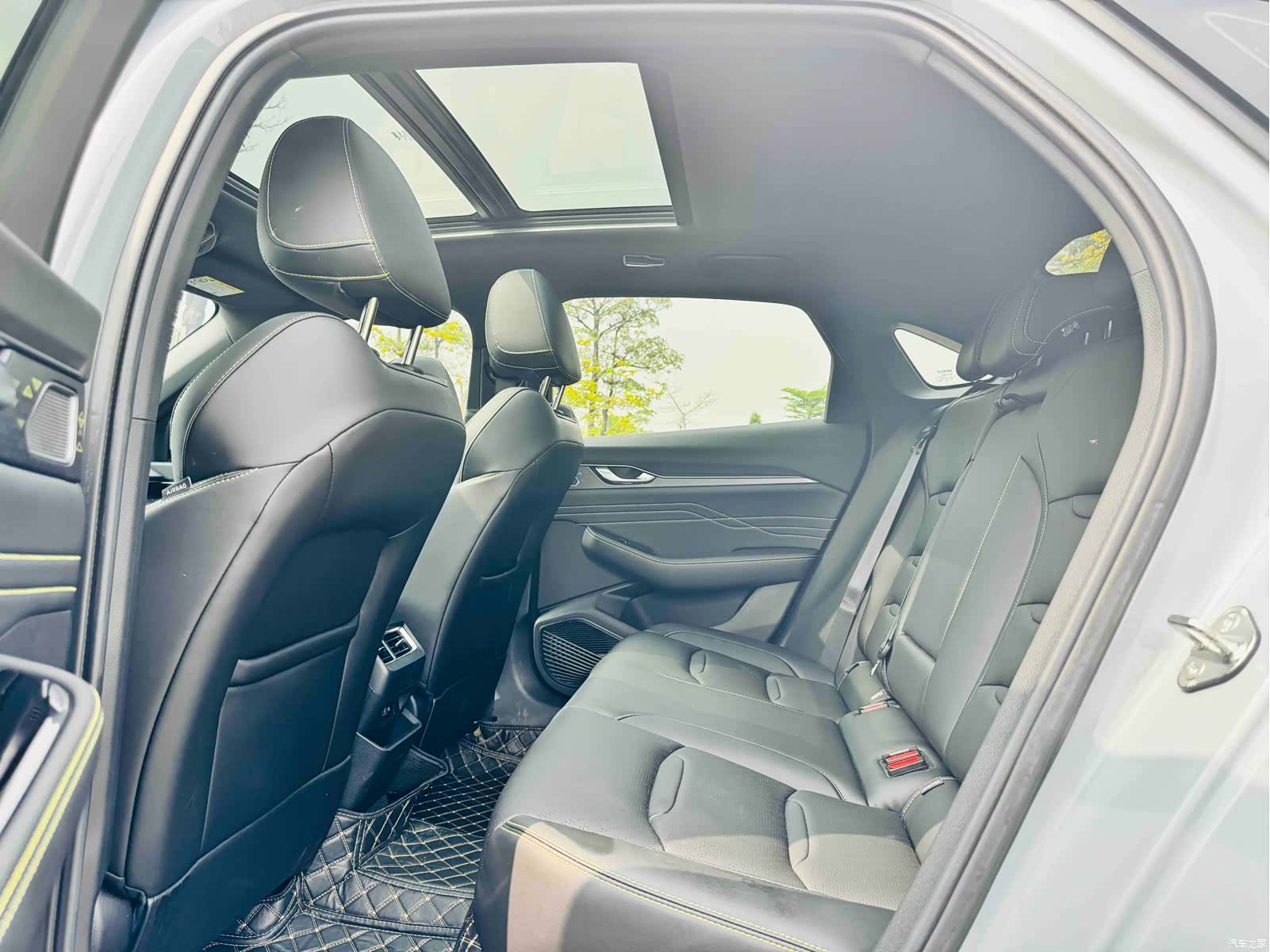 Geely Preface, 2024 7