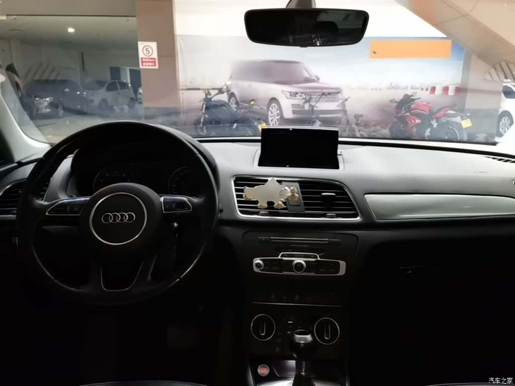 Audi Q3, 2016 10