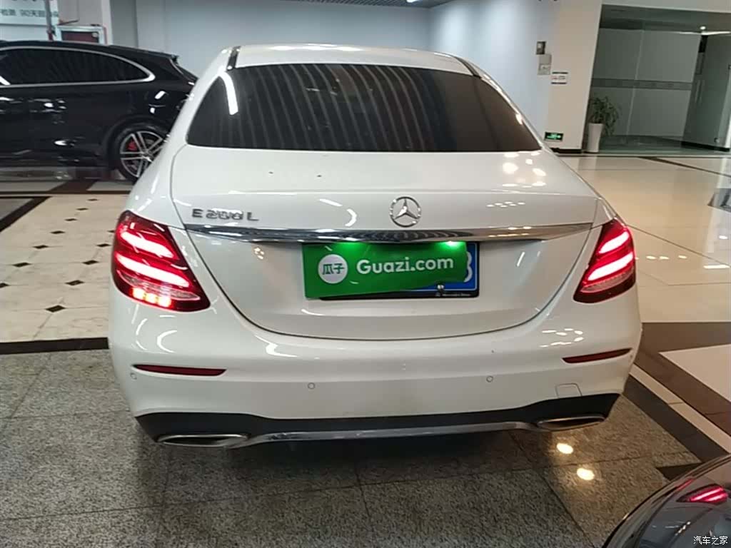 Mercedes-Benz E-Class, 2019 6
