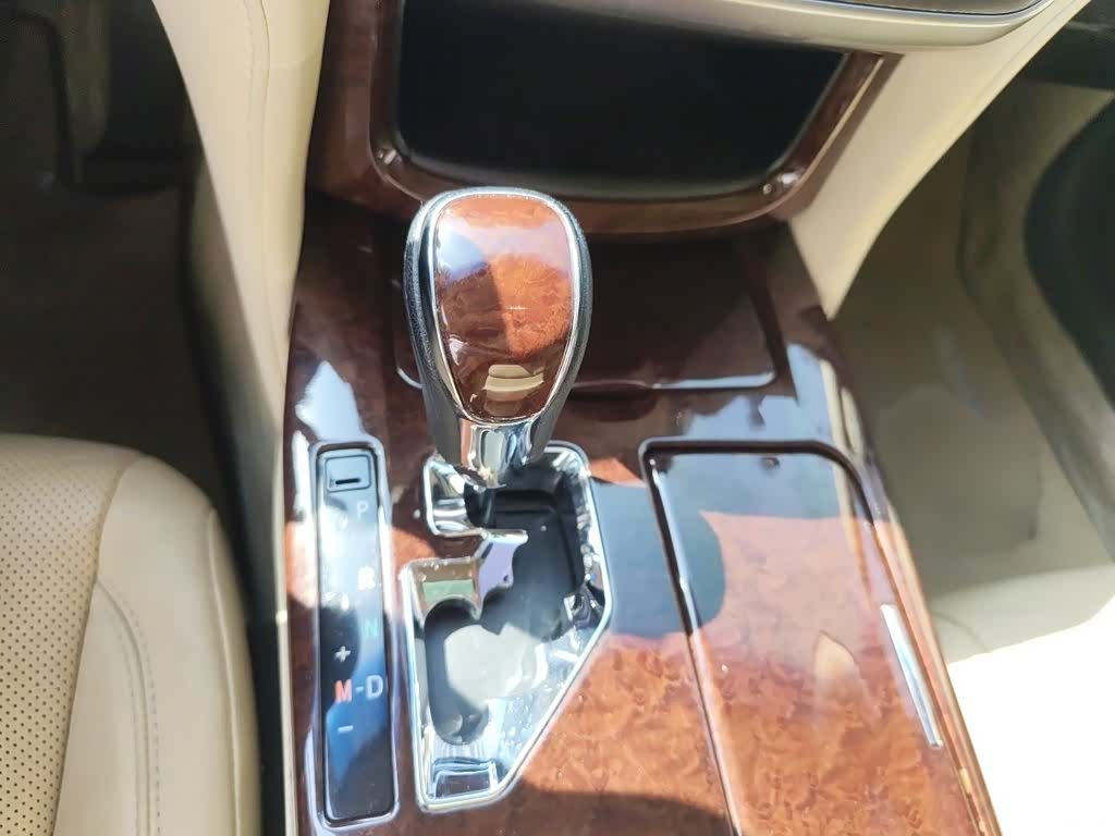 Toyota Crown, 2018 7